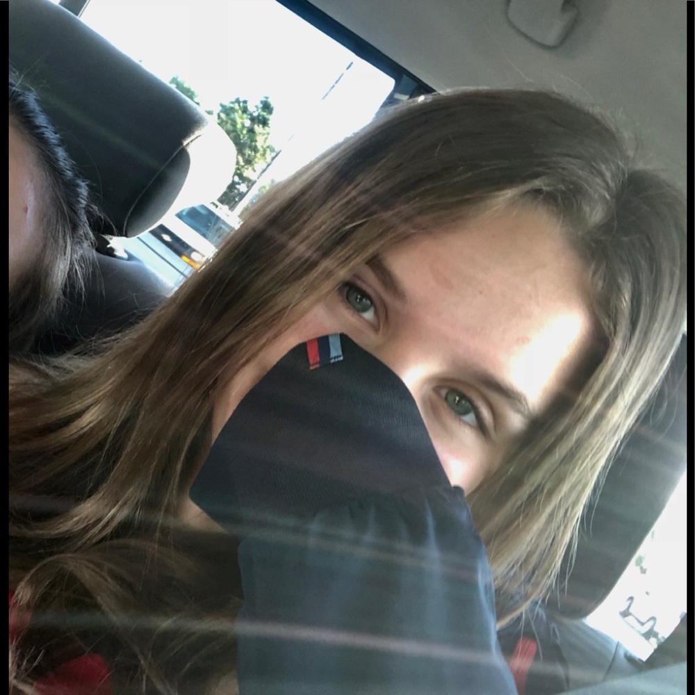 Meet your Posher, Vanessa